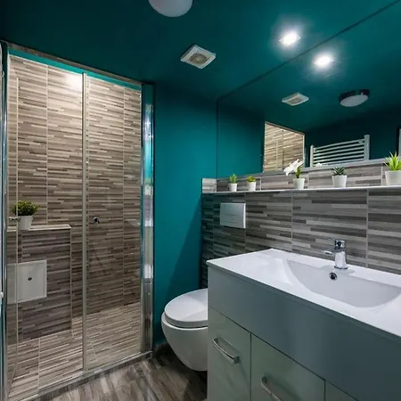 Modern In
